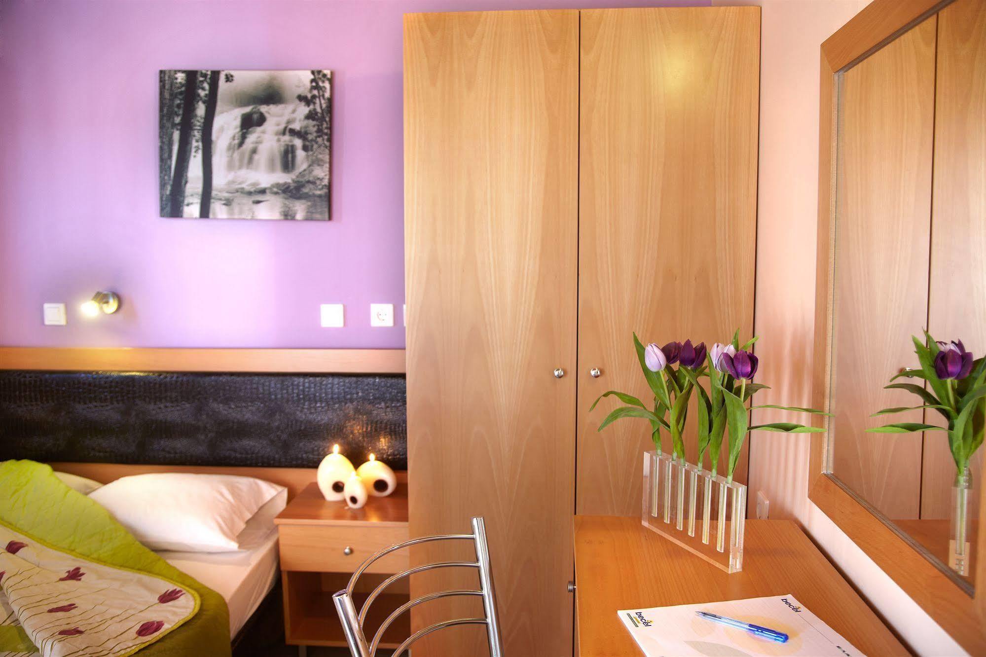 Aparthotel Marietta 2*